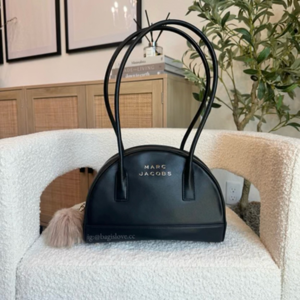 Marc Jacobs Black Shoulder Bag